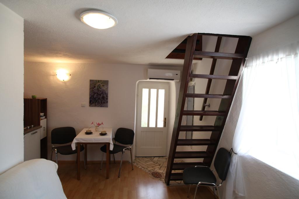 Apartments More Kaštela Chambre photo