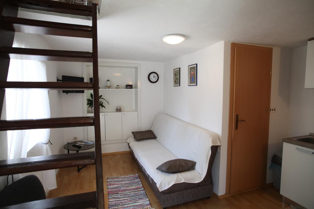 Apartments More Kaštela Chambre photo